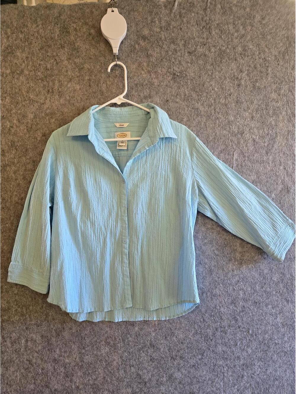 Talbots Light Blue Seersucker Button-Down Shirt 3/4 Sleeve M